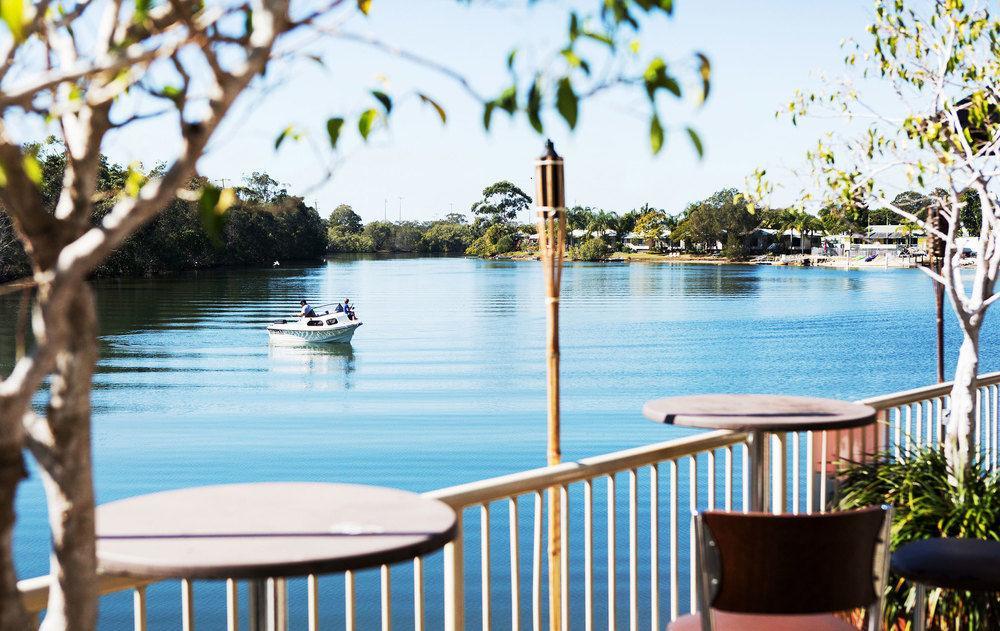 Nightcap At Waterfront Hotel Maroochydore Bagian luar foto